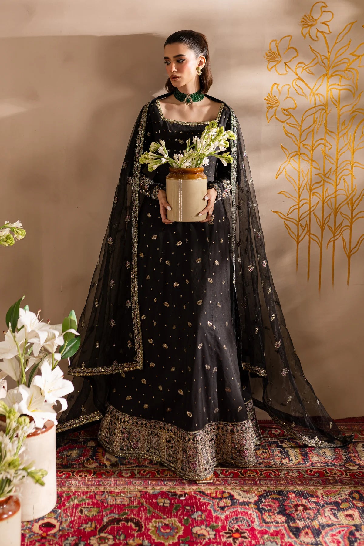 Black formal Pakistani Dress online in USA