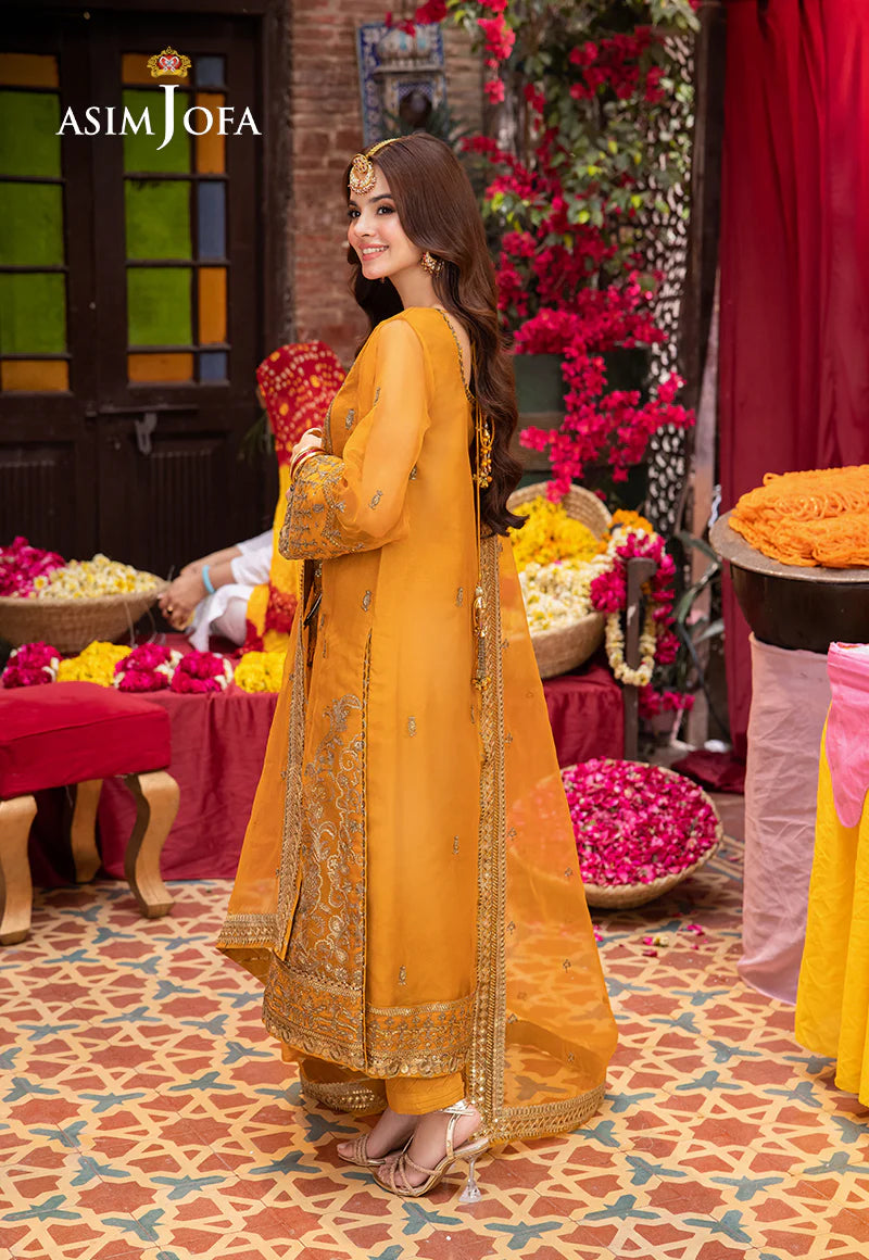 Yellow Pakistani Salwar Suit