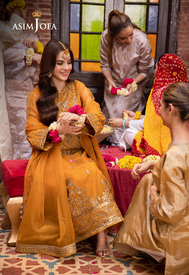 Yellow Pakistani Salwar Suit