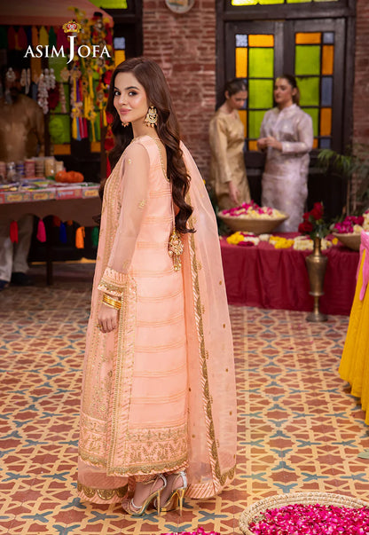 Peach festive Pakistani Salwar suit