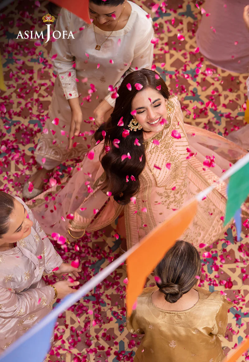 Peach festive Pakistani Salwar suit